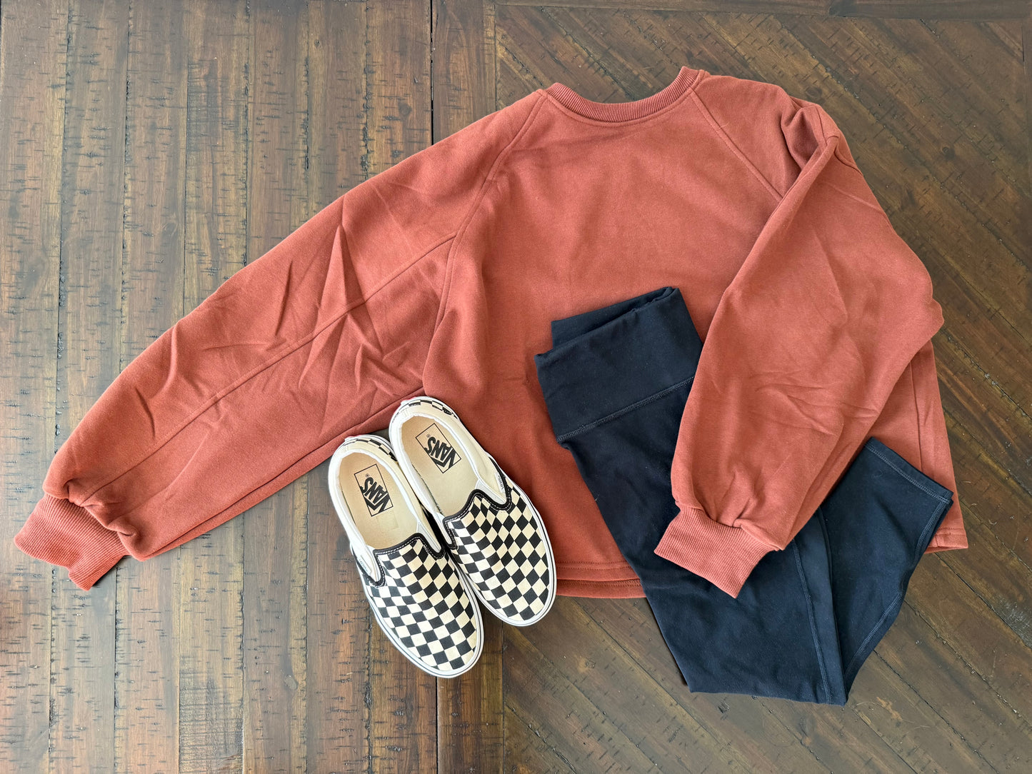 Cocoa Cozy Fleece – Balloon Sleeve Sweater