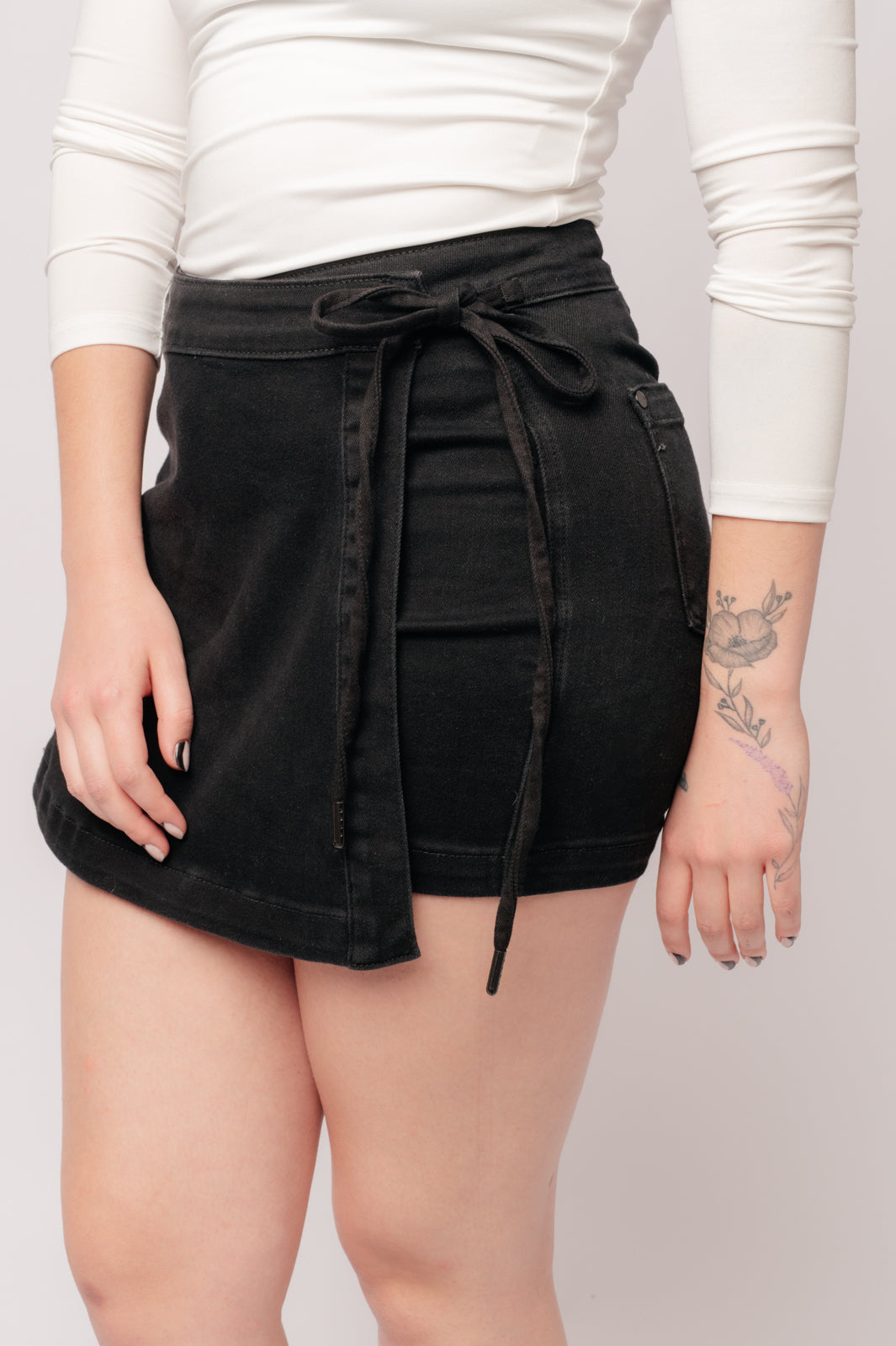 Bentli High Rise Side Tie Denim Judy Blue Skort in Black - Ave