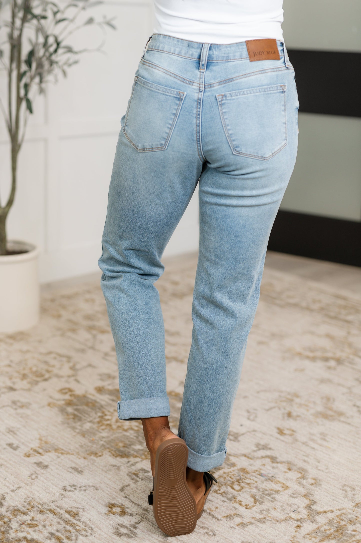Cheyenne V-Front Cool Denim Boyfriend Judy Blue Jeans - Ave