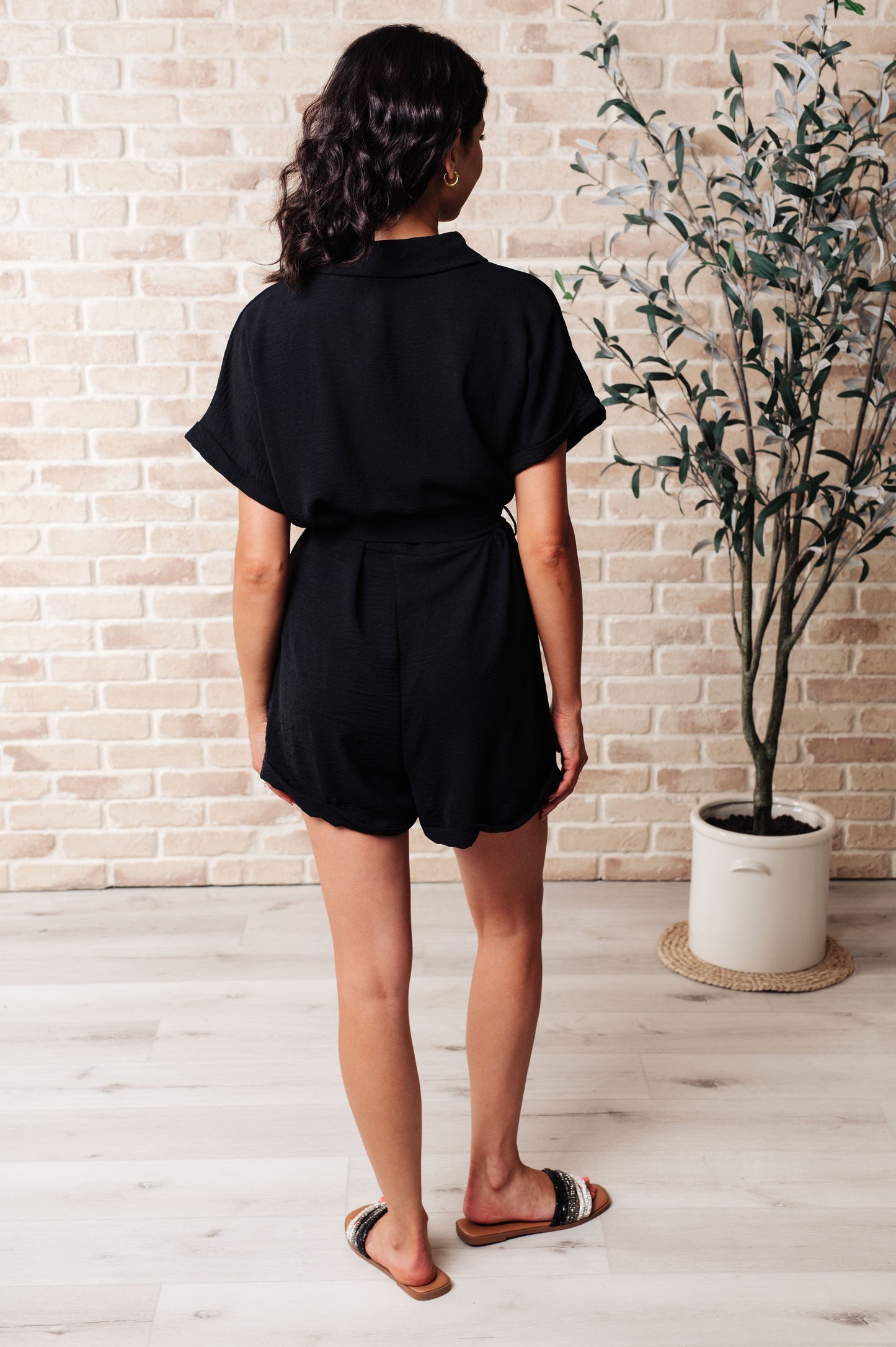 Don't Worry 'Bout a Thing V-Neck Romper - Ave